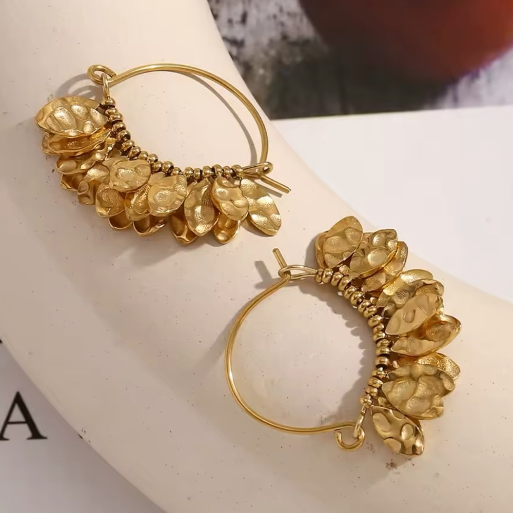◾️18k Gold Plated Bohemian Style Leaves Hammered Texture  Earrings